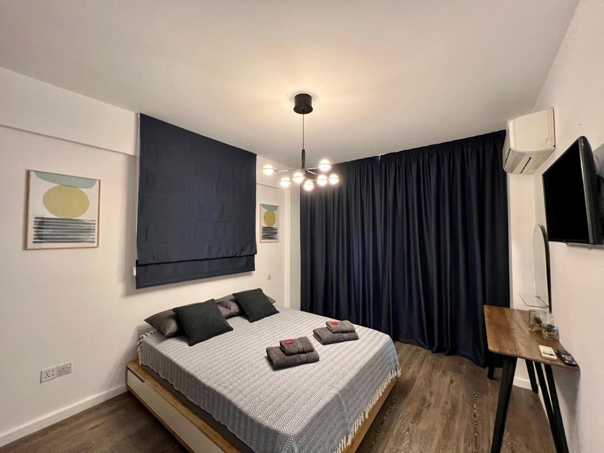 Fat Cow Apartments ラルナカ エクステリア 写真